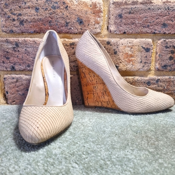 Cream Textured Wedge Heels | Poshmark